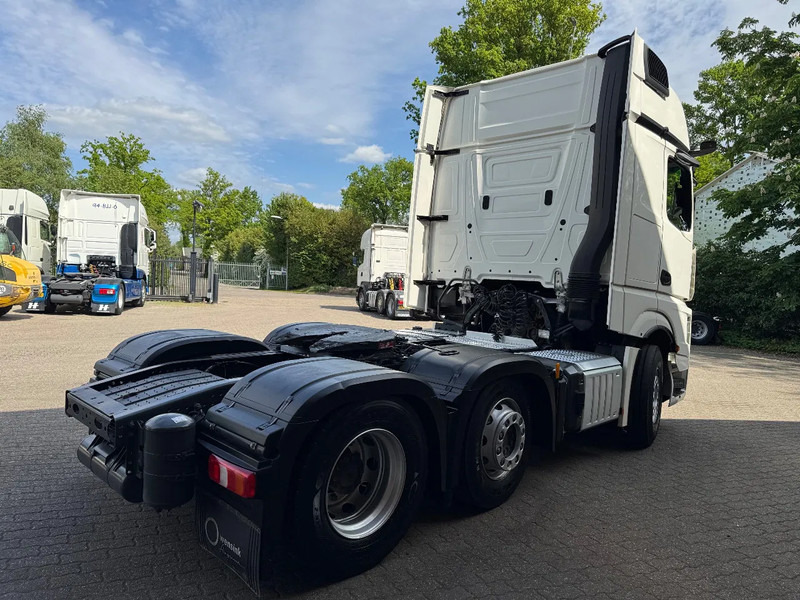 Mercedes-Benz Actros 2545 6X2 Gigaspace Gestuurde voorloopas NL Truck 327.240KM - Tractor unit: picture 3 Mercedes-Benz Actros 2545 6X2 Gigaspace Gestuurde voorloopas NL Truck 327.240KM - Tractor unit: picture 3
