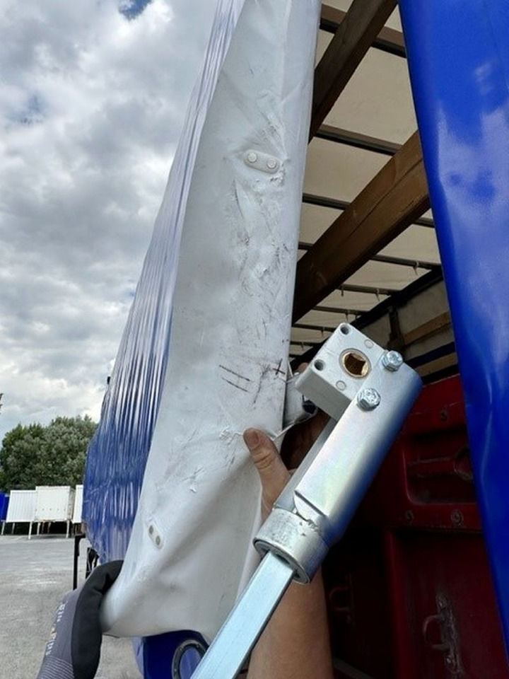 Krone BDF-System, 7.450 mm lang, neue ROLLFIXPLANE in RAL 5002 Ultramarinblau, - Curtainside swap body: picture 2 Krone BDF-System, 7.450 mm lang, neue ROLLFIXPLANE in RAL 5002 Ultramarinblau, - Curtainside swap body: picture 2