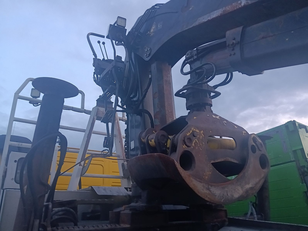 Palfinger EPSILON E250L82 Langholzkran+GLOGGER Aufbau+Anhä - Timber truck, Crane truck: picture 5 Palfinger EPSILON E250L82 Langholzkran+GLOGGER Aufbau+Anhä - Timber truck, Crane truck: picture 5