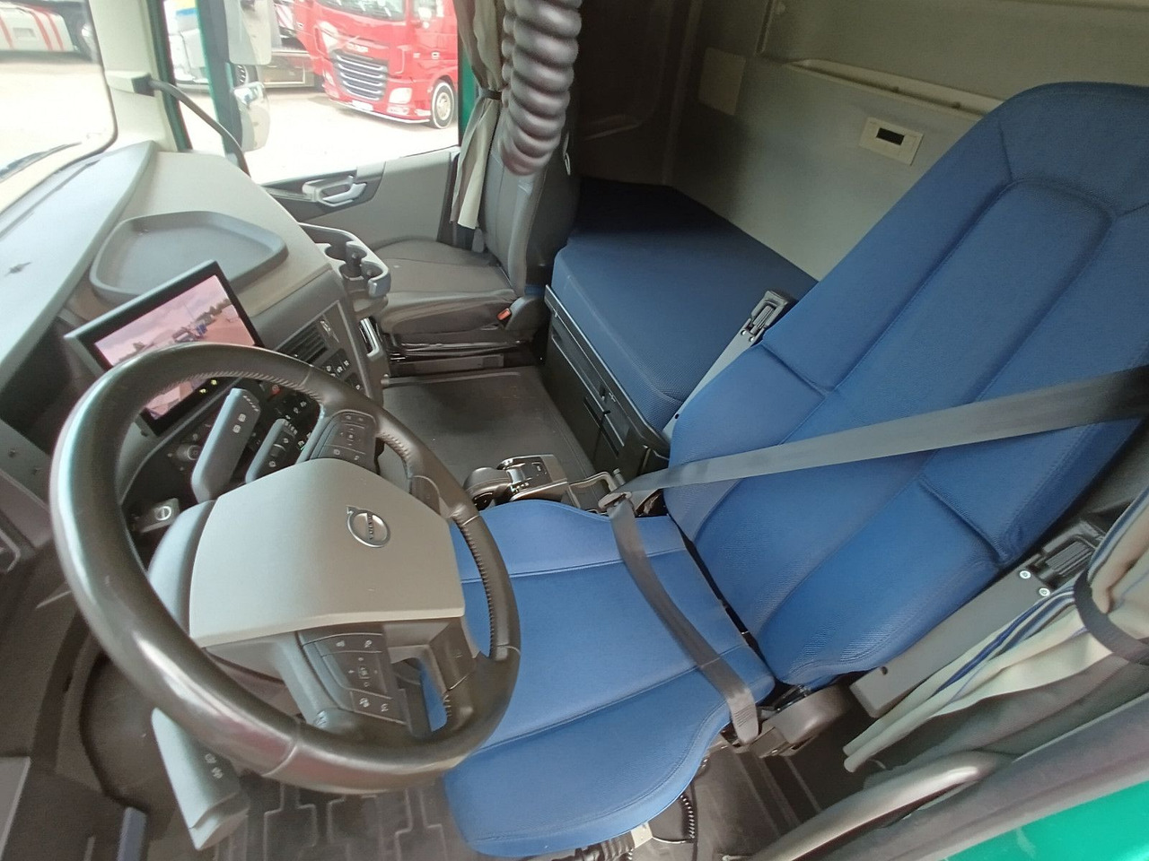 Tractor unit Volvo FH 500 4x2T Globe Voll-Luft ACC I-PARC NaviALCOA: picture 17