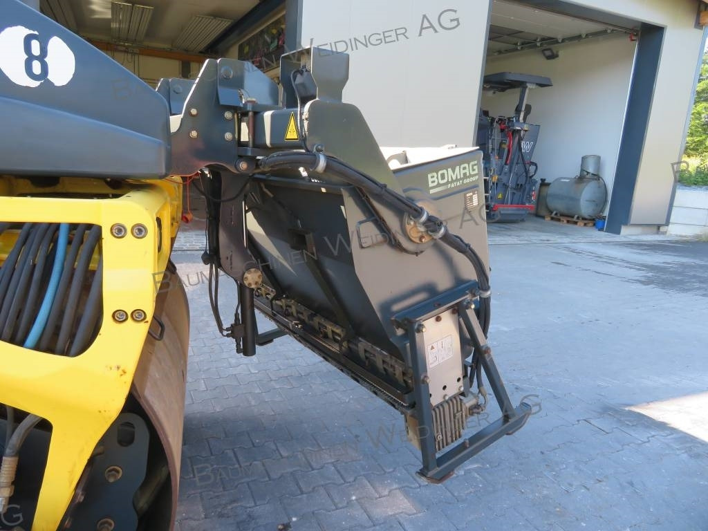 Bomag BS 150 - Sand/ Salt spreader: picture 2 Bomag BS 150 - Sand/ Salt spreader: picture 2