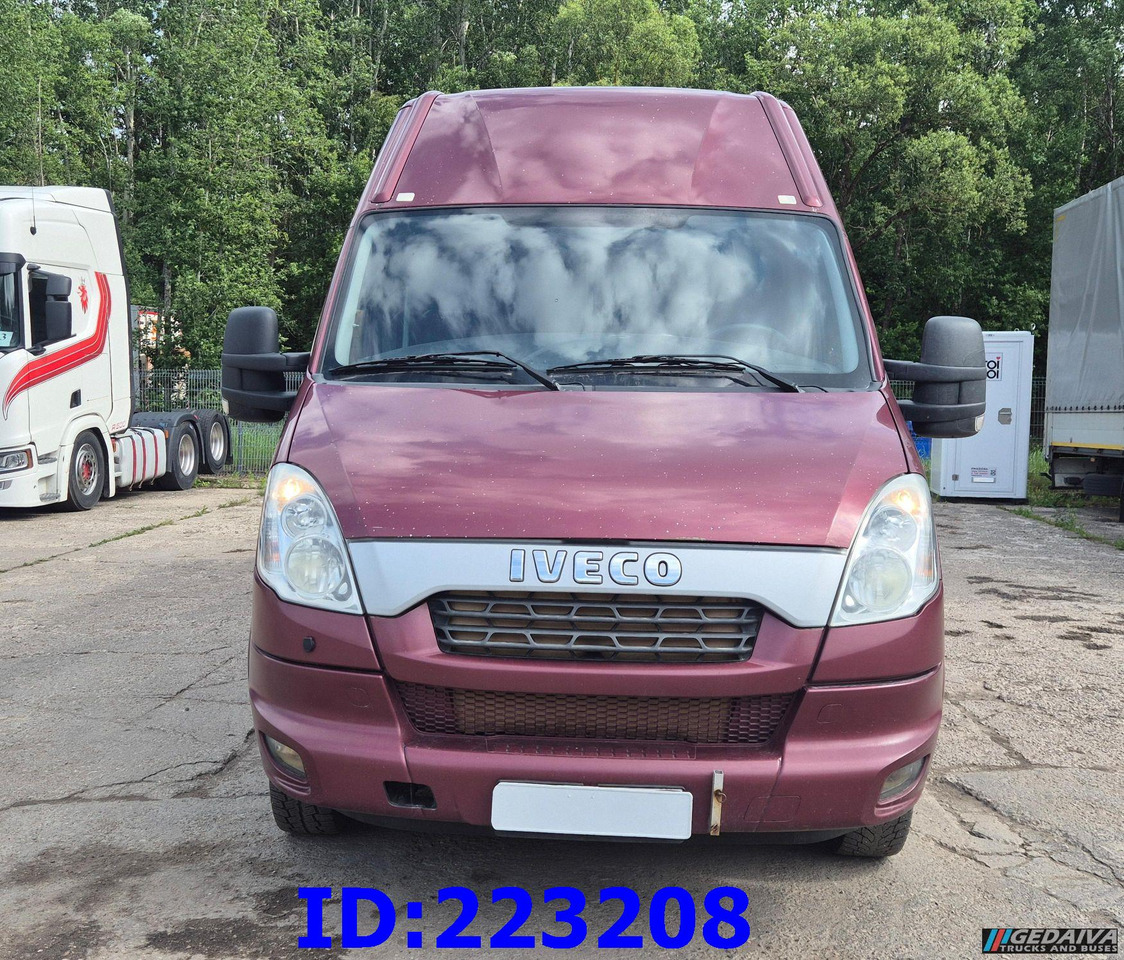 IVECO Daily Avestark 17-seater - Coach: picture 2 IVECO Daily Avestark 17-seater - Coach: picture 2