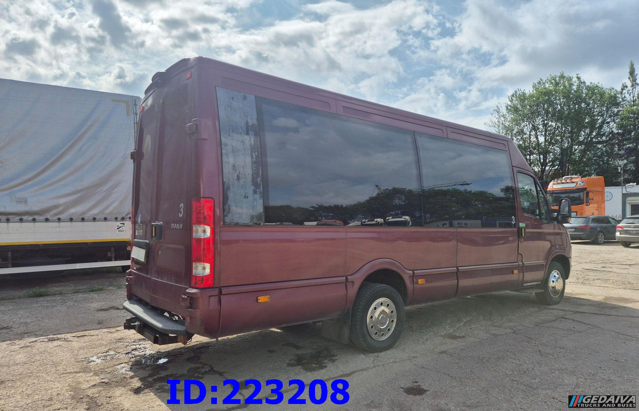 IVECO Daily Avestark 17-seater - Coach: picture 5 IVECO Daily Avestark 17-seater - Coach: picture 5