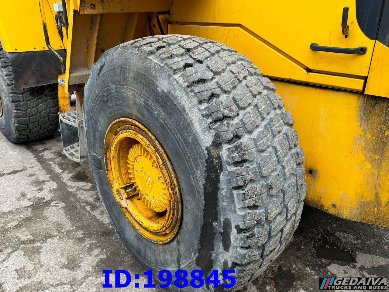 JCB 456 ZX 4x4 / 330 - Wheel loader: picture 5 JCB 456 ZX 4x4 / 330 - Wheel loader: picture 5