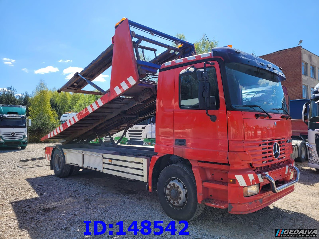 Tow truck MERCEDES-BENZ Actros 1831 4x2: picture 6