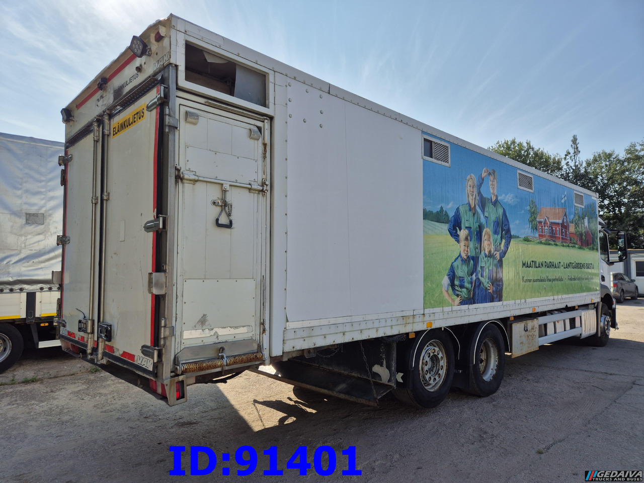 MERCEDES-BENZ Antos 2532 - 6x2 - Euro 6 - Animal transport - Livestock truck: picture 4 MERCEDES-BENZ Antos 2532 - 6x2 - Euro 6 - Animal transport - Livestock truck: picture 4