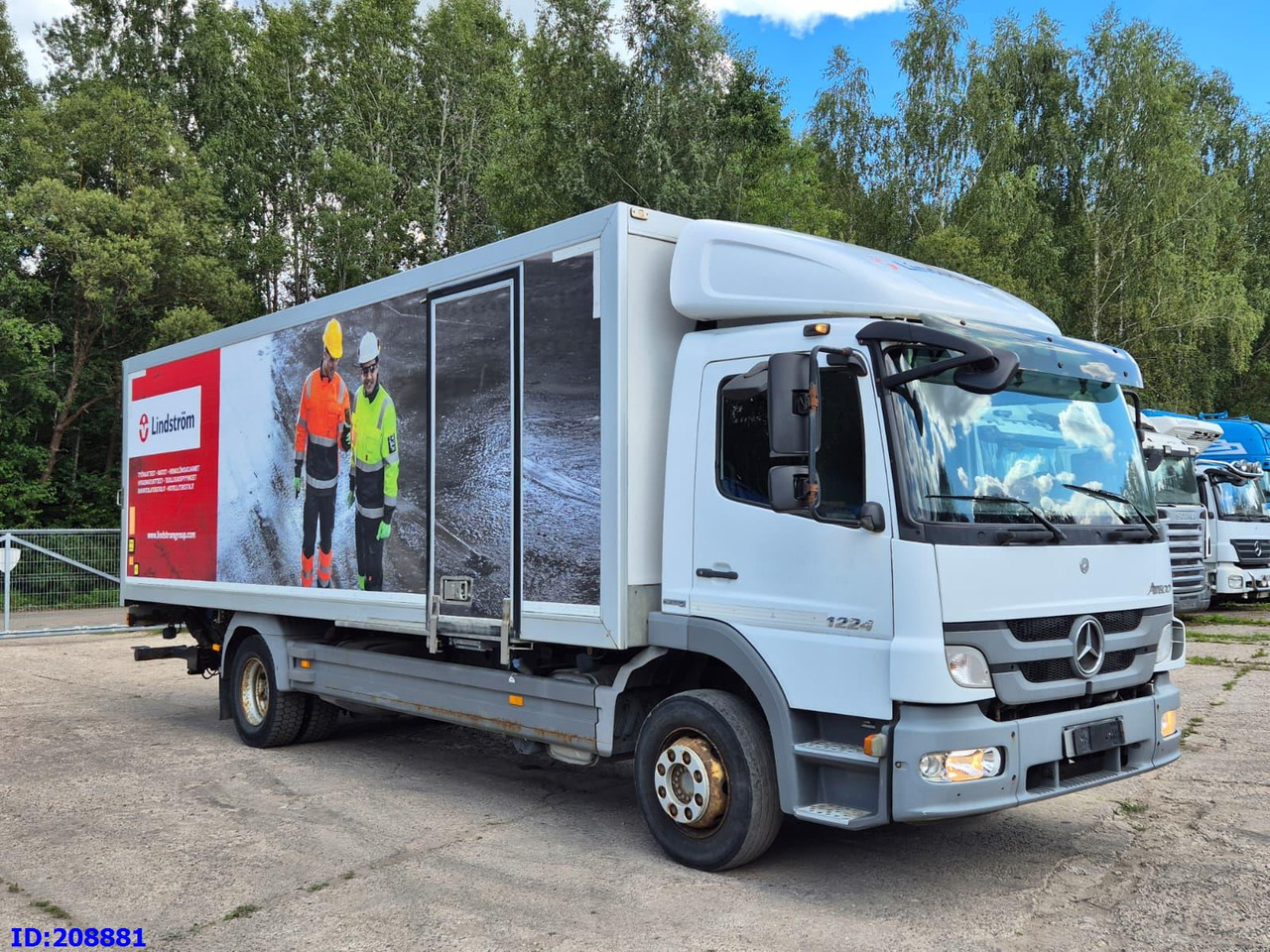 MERCEDES-BENZ Atego 1224 - Box truck: picture 4 MERCEDES-BENZ Atego 1224 - Box truck: picture 4