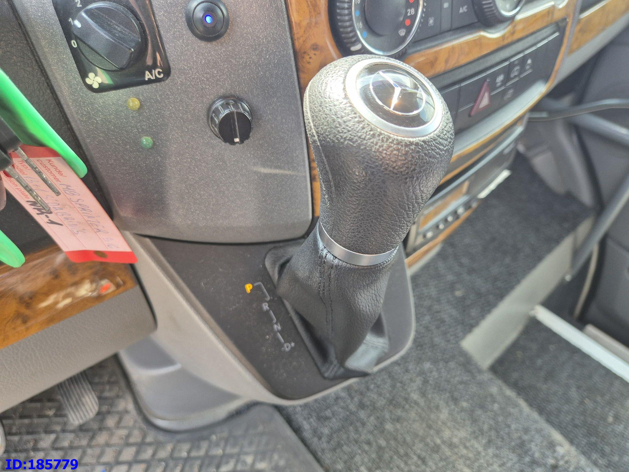 Coach MERCEDES-BENZ Sprinter 316 - VIP - Avestark: picture 15