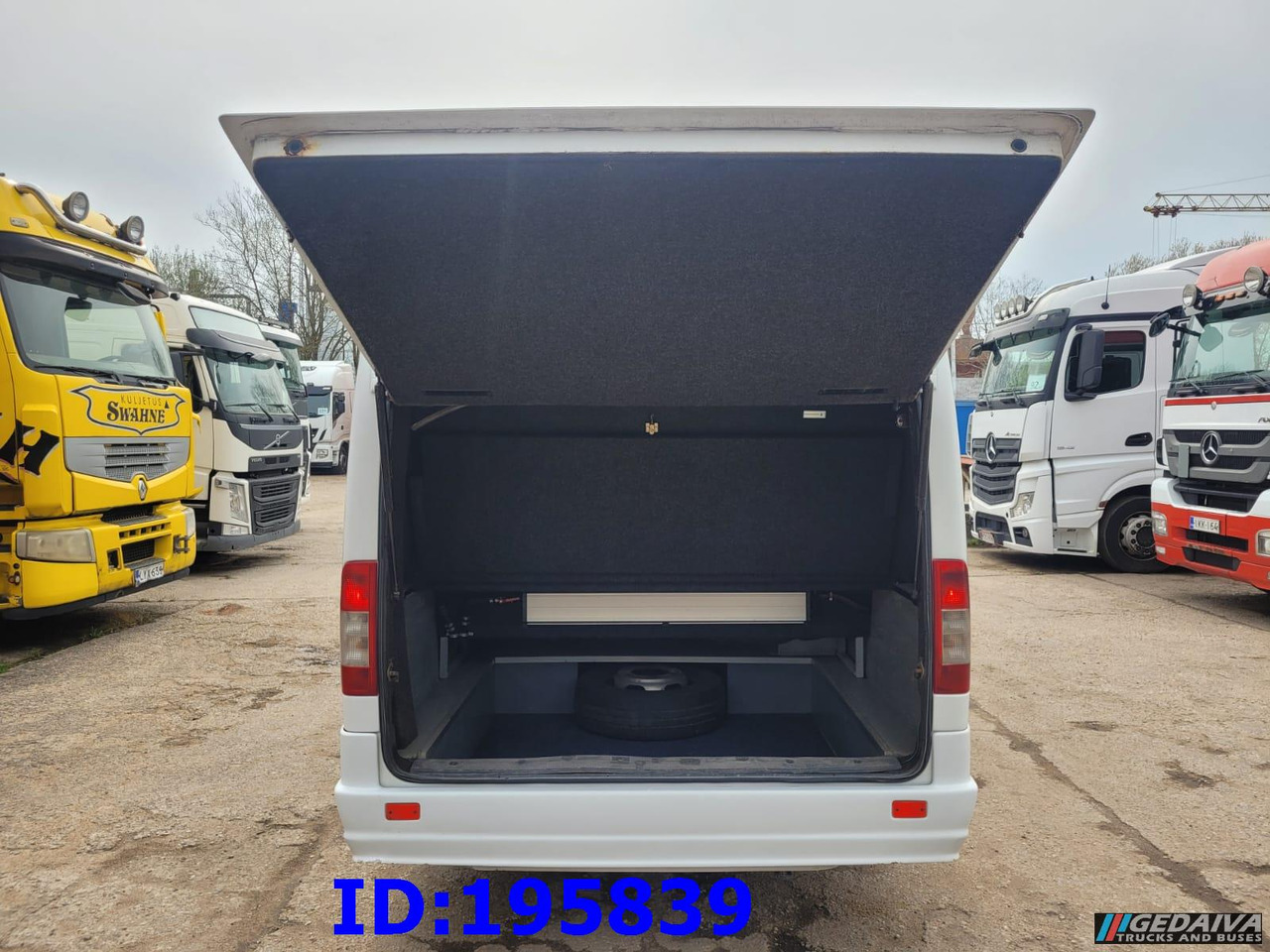 MERCEDES-BENZ Sprinter 416 Pegabus 17place - Coach: picture 5 MERCEDES-BENZ Sprinter 416 Pegabus 17place - Coach: picture 5