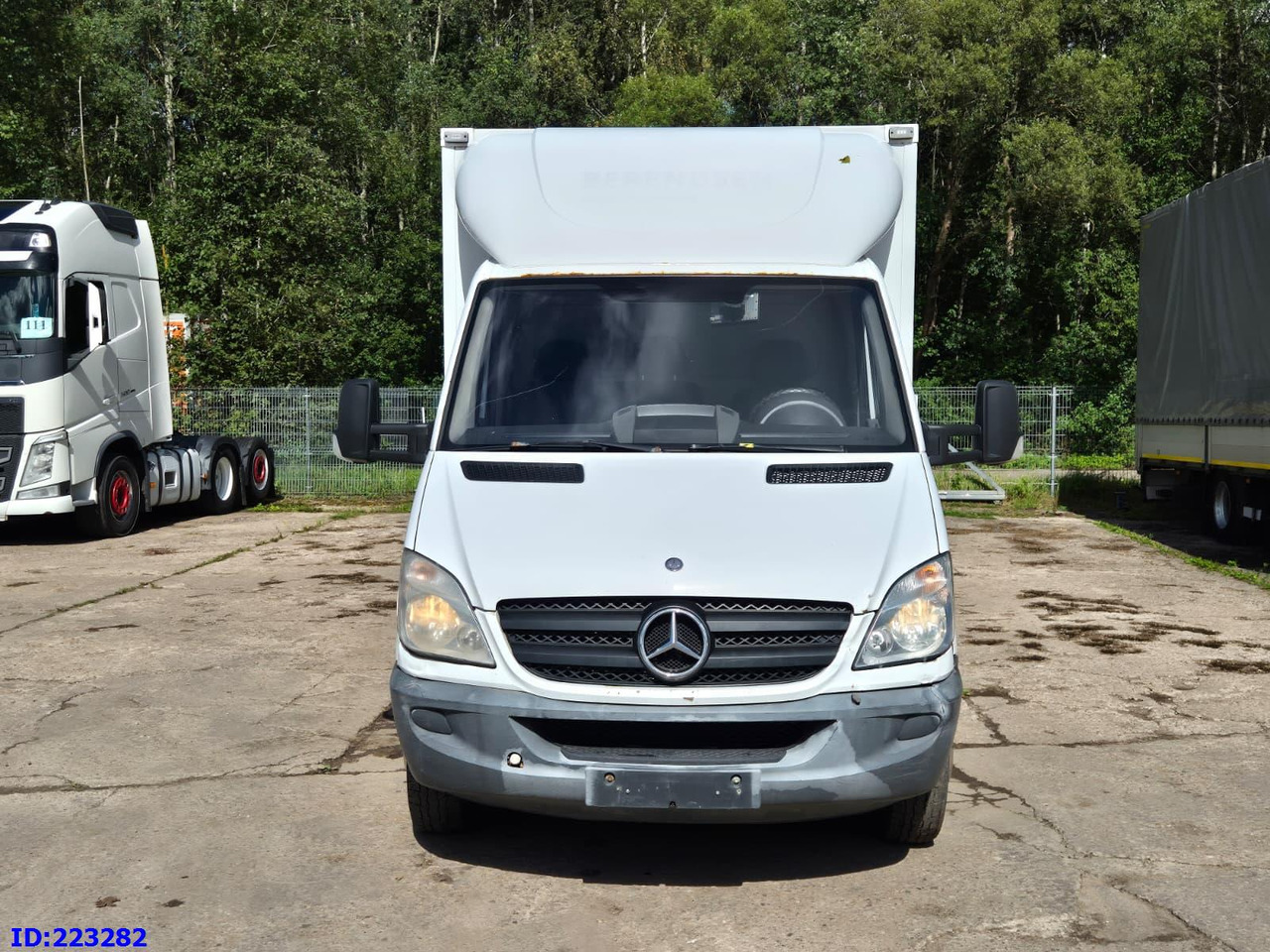 MERCEDES-BENZ Sprinter 516 SUPER - Box van: picture 2 MERCEDES-BENZ Sprinter 516 SUPER - Box van: picture 2