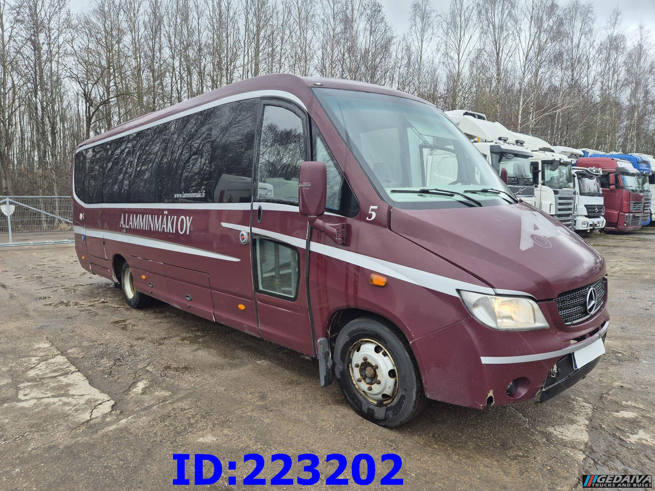 MERCEDES-BENZ Sunrider 818D Vario 33 - Seater - Coach: picture 4 MERCEDES-BENZ Sunrider 818D Vario 33 - Seater - Coach: picture 4