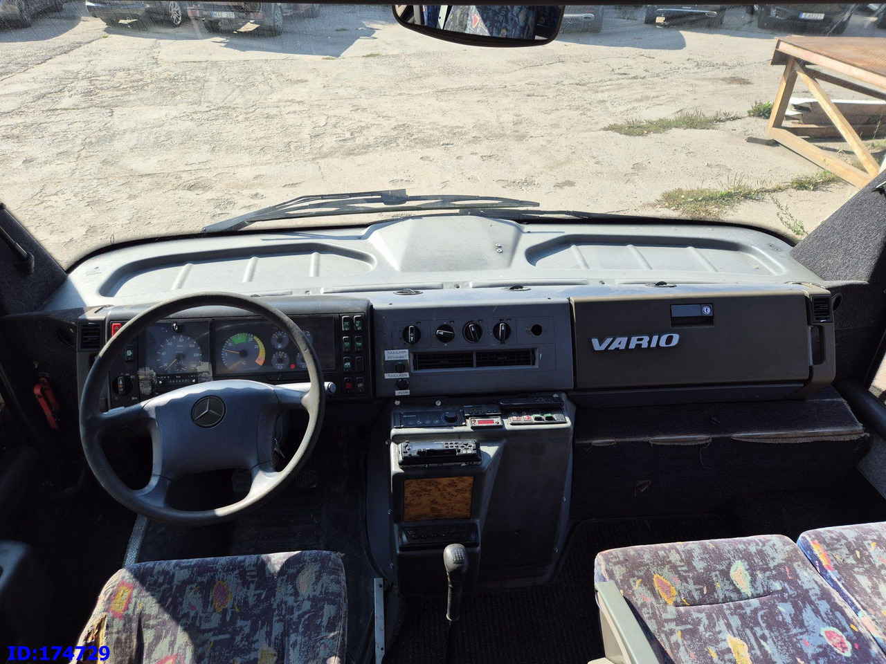 Coach MERCEDES-BENZ Vario 815 26-Seater: picture 14 Coach MERCEDES-BENZ Vario 815 26-Seater: picture 14