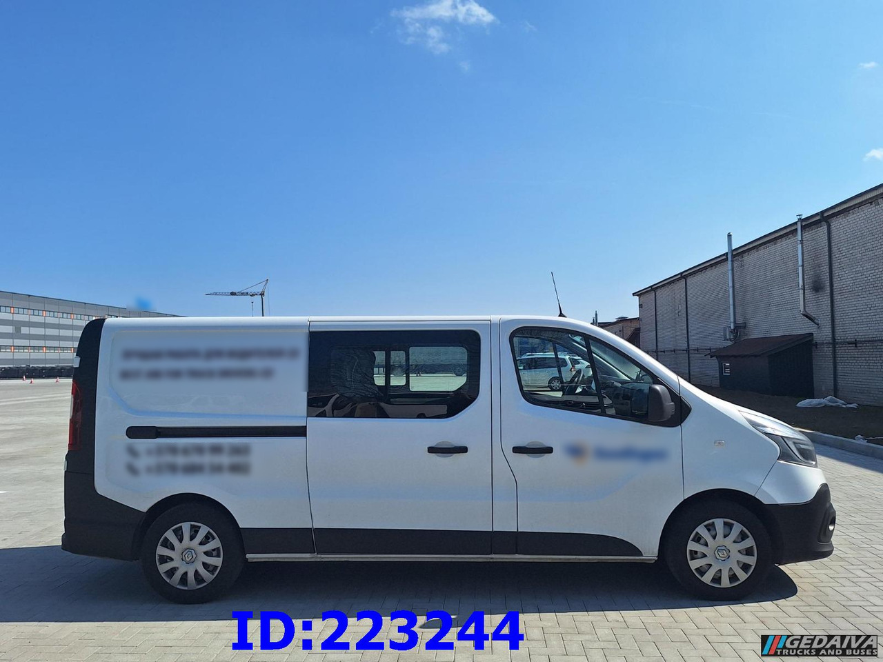 Combi van RENAULT Trafic (6pcs. available): picture 8