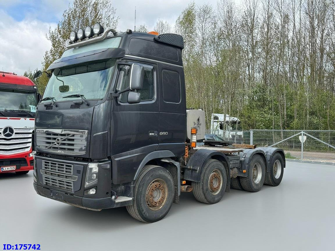 VOLVO FH16 660HP 8x4 - Tractor unit: picture 1 VOLVO FH16 660HP 8x4 - Tractor unit: picture 1