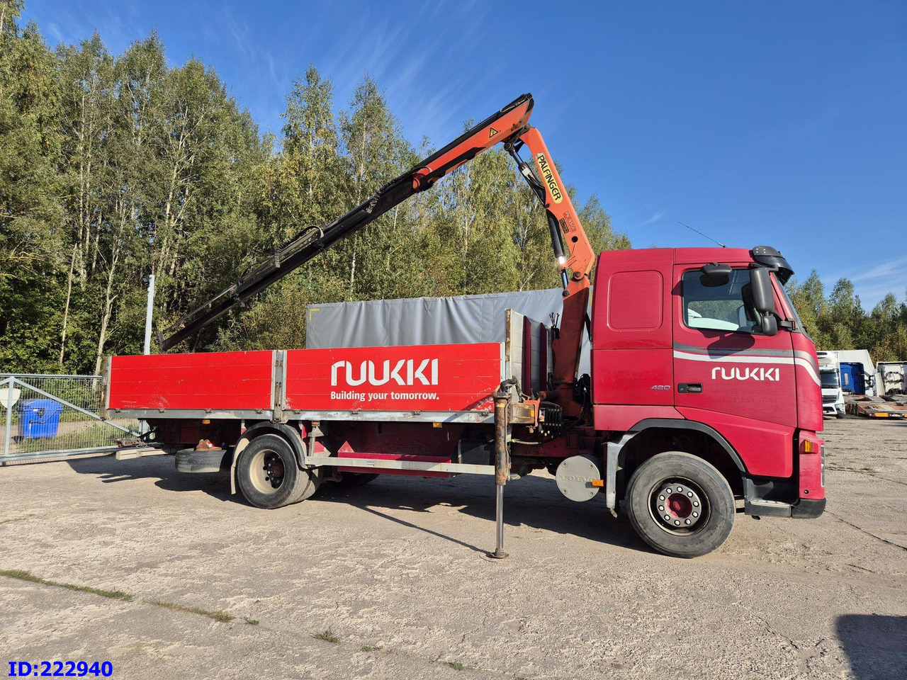 VOLVO FH12 420HP + Crane Palfinger PK9501 - Dropside/ Flatbed truck: picture 4 VOLVO FH12 420HP + Crane Palfinger PK9501 - Dropside/ Flatbed truck: picture 4