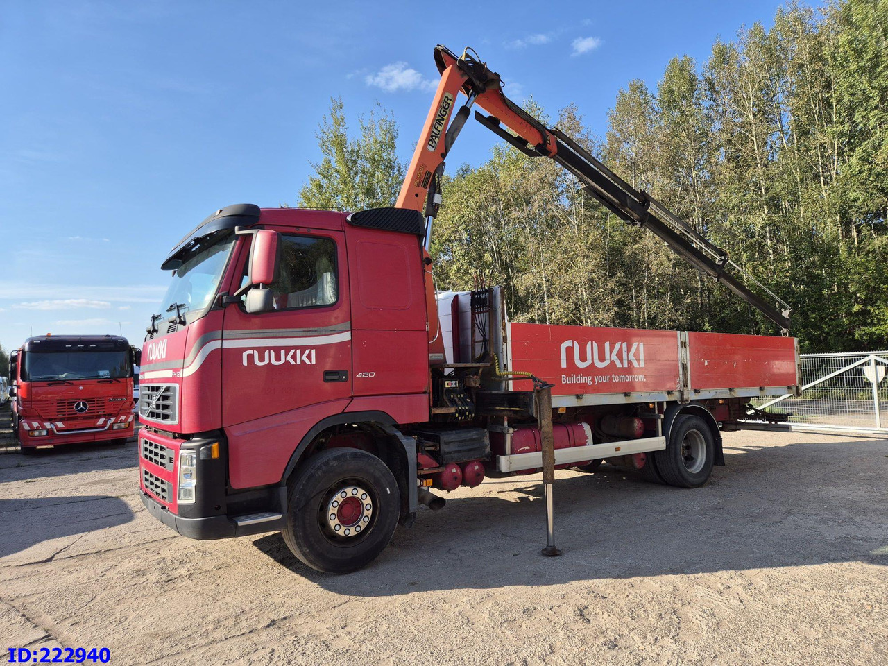 VOLVO FH12 420HP + Crane Palfinger PK9501 - Dropside/ Flatbed truck: picture 1 VOLVO FH12 420HP + Crane Palfinger PK9501 - Dropside/ Flatbed truck: picture 1
