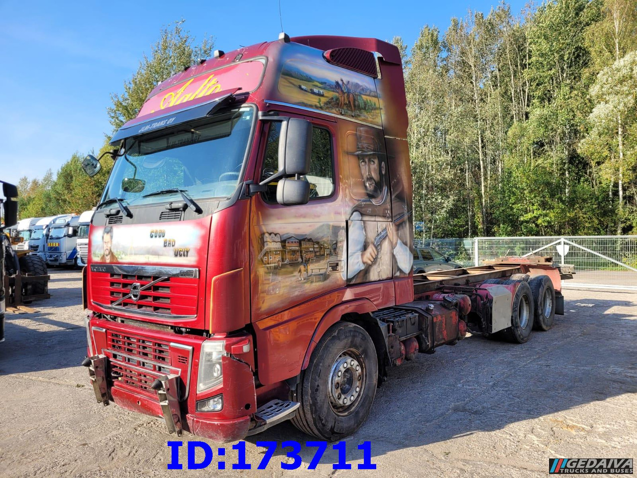Cab chassis truck VOLVO FH16 700HP 6x4  Euro5: picture 1