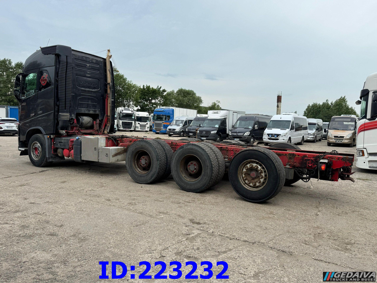 VOLVO FH16 700HP 8X4 Big Axles - Timber truck: picture 5 VOLVO FH16 700HP 8X4 Big Axles - Timber truck: picture 5