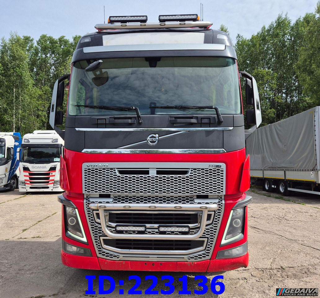 VOLVO FH16 750HP - 8x4 -Big Axles - Cab chassis truck: picture 2 VOLVO FH16 750HP - 8x4 -Big Axles - Cab chassis truck: picture 2