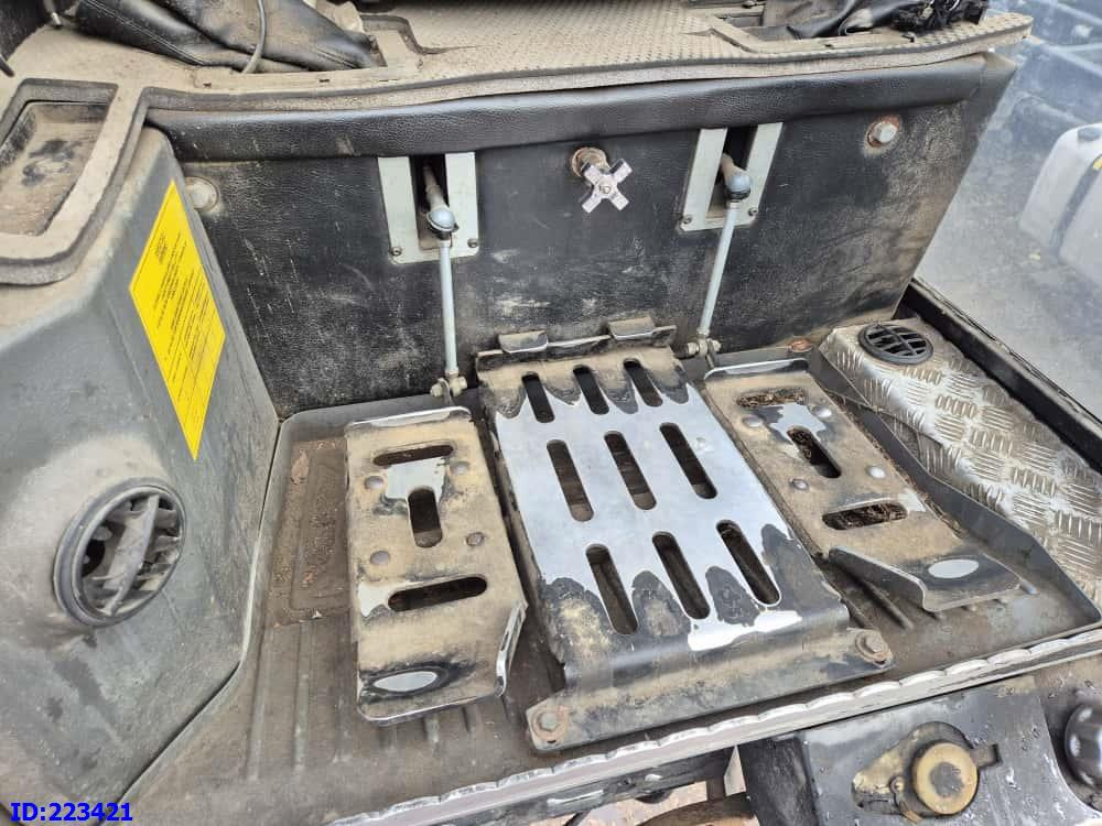 Timber truck VOLVO FH16 750HP 8x4 + KESLA CRANE: picture 11 Timber truck VOLVO FH16 750HP 8x4 + KESLA CRANE: picture 11