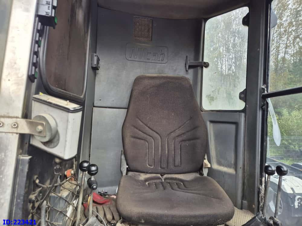 Timber truck VOLVO FH16 750HP 8x4 + KESLA CRANE: picture 9 Timber truck VOLVO FH16 750HP 8x4 + KESLA CRANE: picture 9