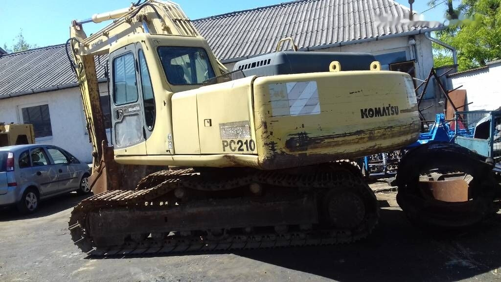 Komatsu PC 210 - Crawler excavator: picture 3 Komatsu PC 210 - Crawler excavator: picture 3