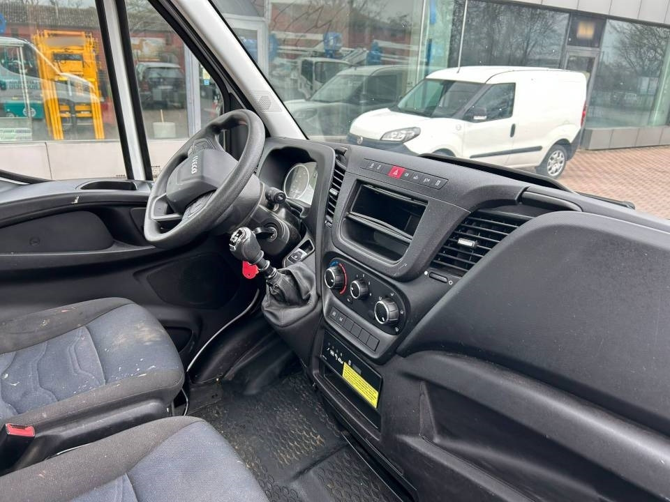 Truck mounted aerial platform Socage 20D: picture 13