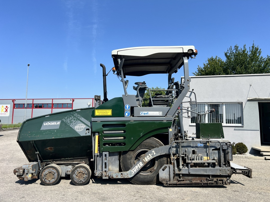 Vögele Super 1803-2 (111637) - Asphalt paver: picture 1 Vögele Super 1803-2 (111637) - Asphalt paver: picture 1
