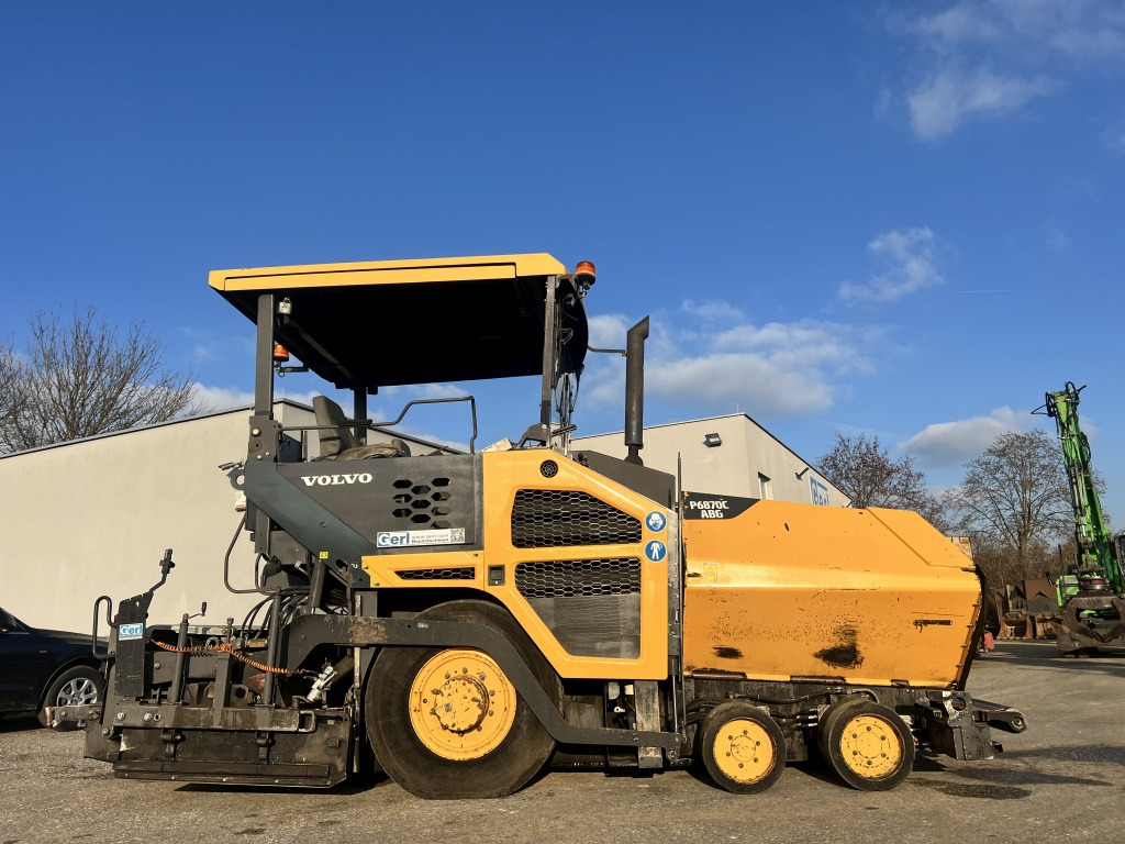 Volvo 6870 C (111414) - Asphalt paver: picture 4 Volvo 6870 C (111414) - Asphalt paver: picture 4