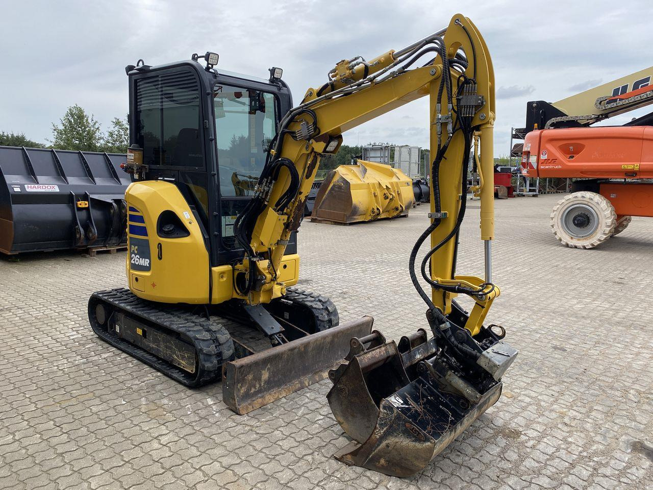 Komatsu PC26MR-5 - Mini excavator: picture 5 Komatsu PC26MR-5 - Mini excavator: picture 5