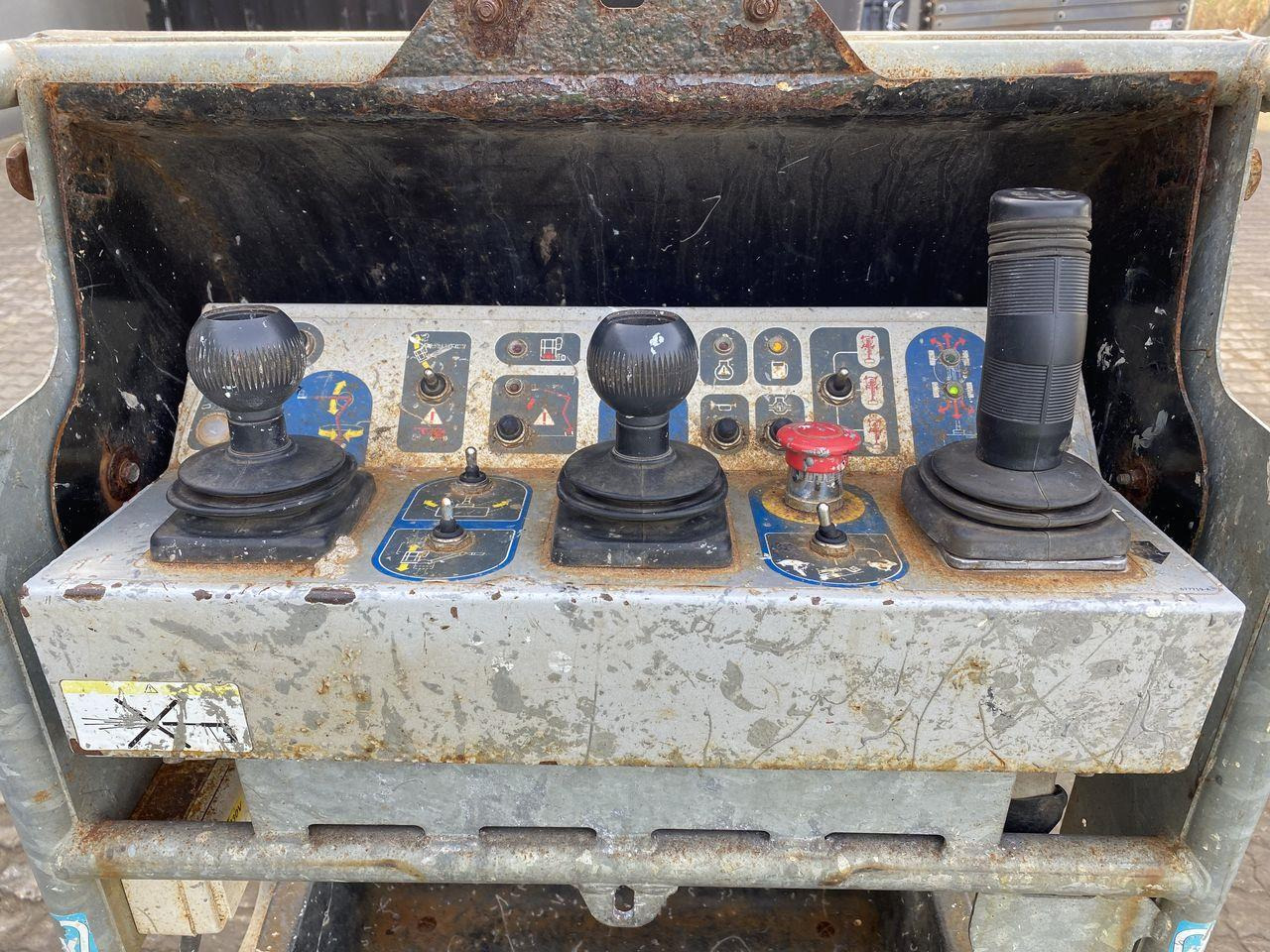 Manitou 160ATJ RC - Articulated boom: picture 3 Manitou 160ATJ RC - Articulated boom: picture 3