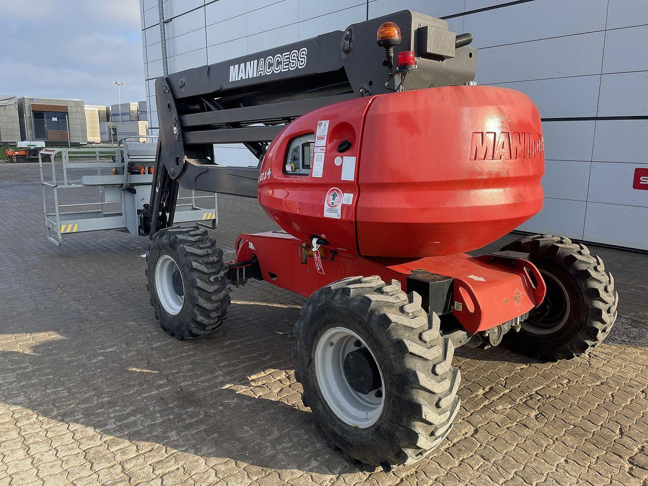 Manitou 160ATJ+ RC - Articulated boom: picture 2 Manitou 160ATJ+ RC - Articulated boom: picture 2