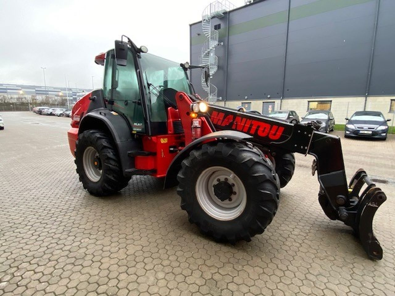 Manitou MLA-T533 145V+Elite ST5 - Telescopic handler: picture 4 Manitou MLA-T533 145V+Elite ST5 - Telescopic handler: picture 4