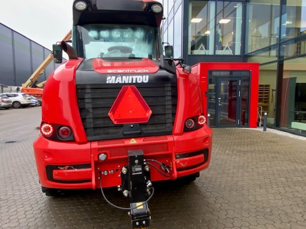 Telescopic handler Manitou MLA-T533 145V+Elite ST5: picture 9