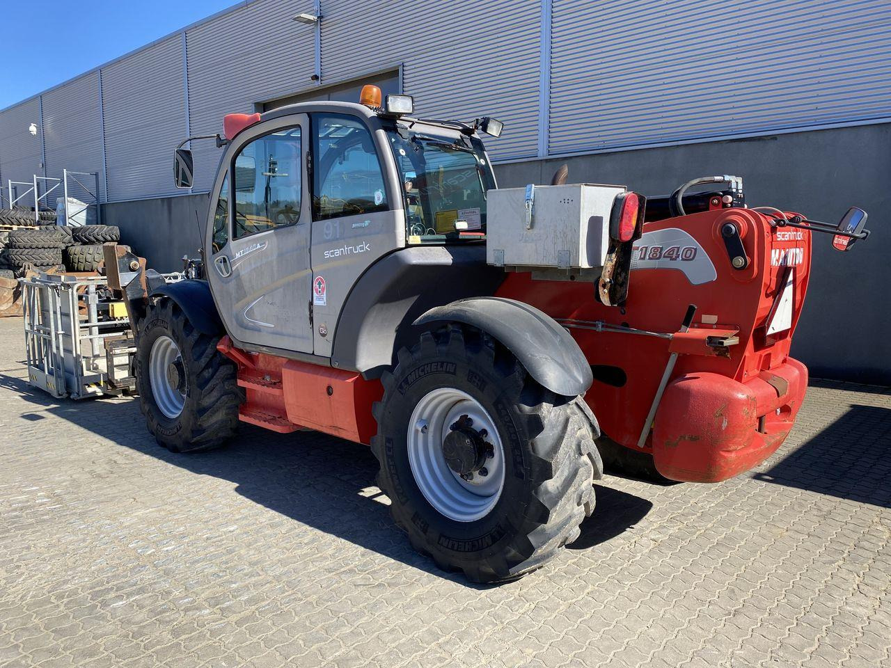 Manitou MT1840A ST3B - Telescopic handler: picture 2 Manitou MT1840A ST3B - Telescopic handler: picture 2