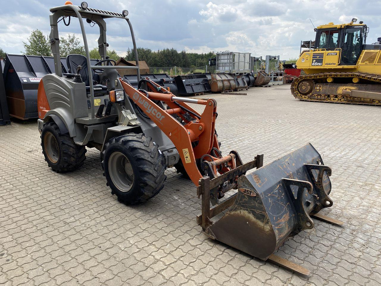 Weycor AR40 Agrar - Compact loader: picture 5 Weycor AR40 Agrar - Compact loader: picture 5