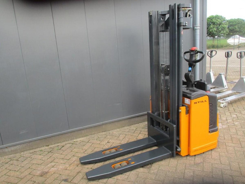 Still EGV S20 - Stacker: picture 1 Still EGV S20 - Stacker: picture 1