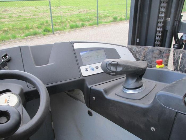 Reach truck Still FM X14: picture 6