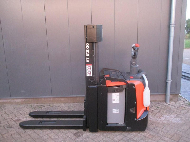Toyota SPE200D - Pallet truck: picture 1 Toyota SPE200D - Pallet truck: picture 1