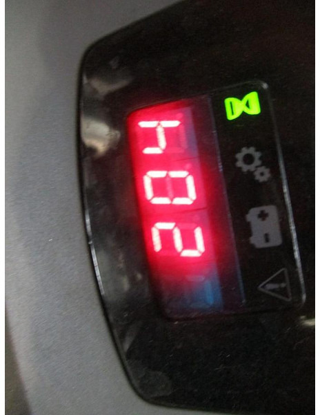 Stacker Toyota SWE 100: picture 12