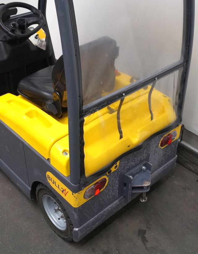 Dec Bull 2 - Tow tractor: picture 4 Dec Bull 2 - Tow tractor: picture 4