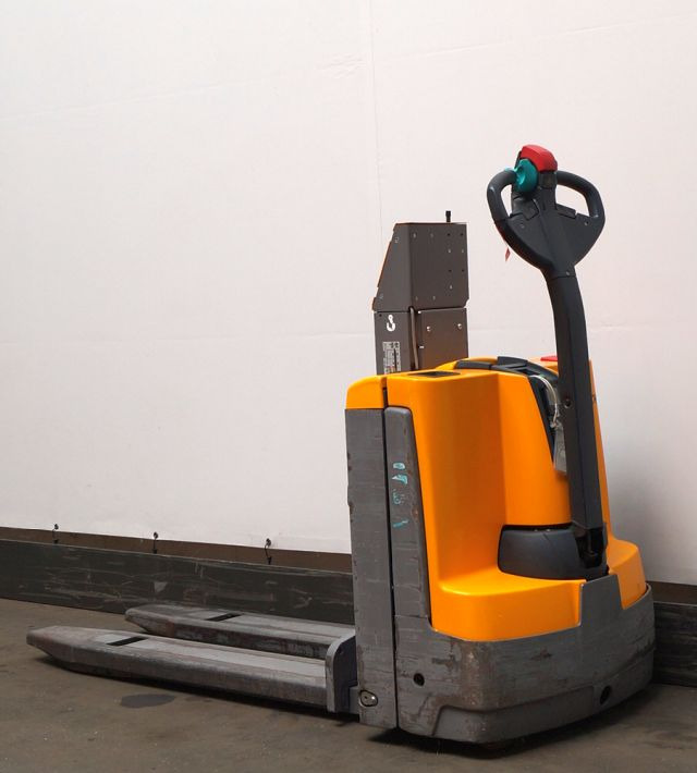 Jungheinrich EMD115i - Stacker: picture 2 Jungheinrich EMD115i - Stacker: picture 2