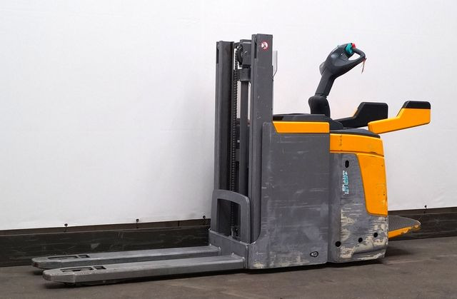 Jungheinrich ERD220 - Stacker: picture 1 Jungheinrich ERD220 - Stacker: picture 1