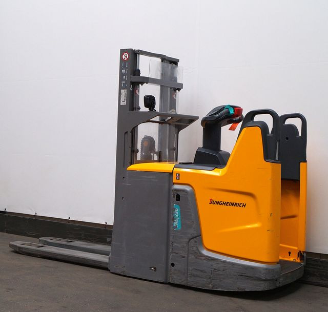 Jungheinrich ERD220 - Stacker: picture 2 Jungheinrich ERD220 - Stacker: picture 2