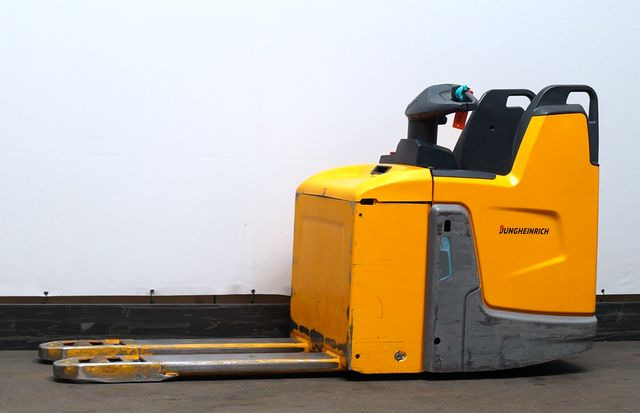 Jungheinrich ERE125 - Pallet truck: picture 1 Jungheinrich ERE125 - Pallet truck: picture 1