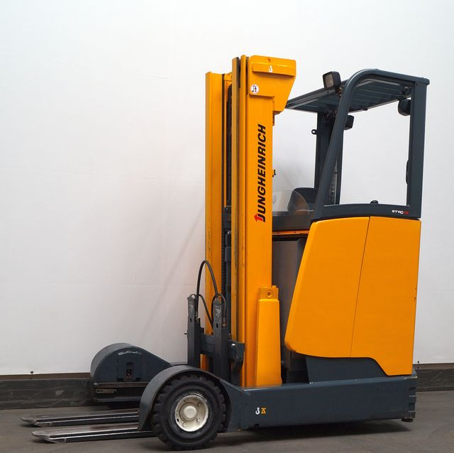 Jungheinrich ETV Cac16 - Reach truck: picture 2 Jungheinrich ETV Cac16 - Reach truck: picture 2
