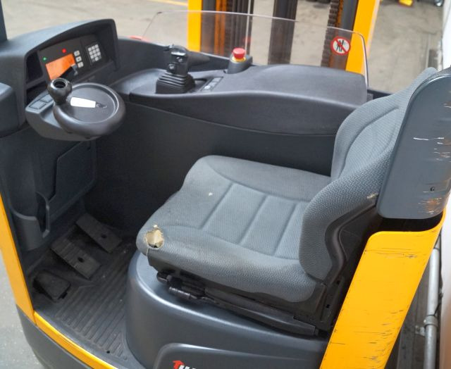 Jungheinrich ETV214 - Reach truck: picture 3 Jungheinrich ETV214 - Reach truck: picture 3