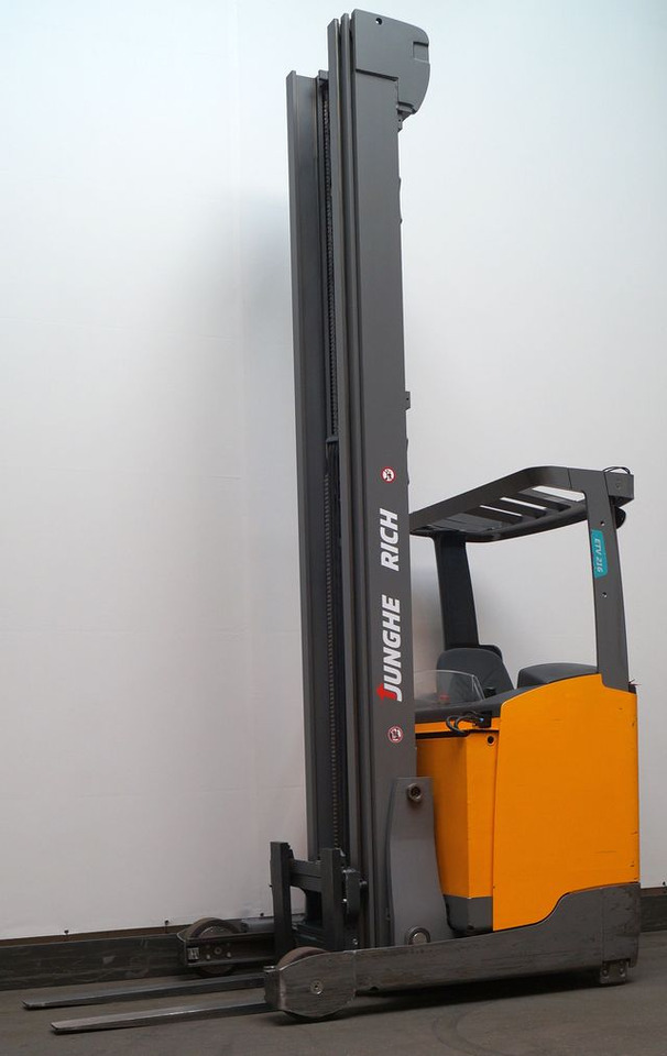 Jungheinrich ETV216 - Reach truck: picture 2 Jungheinrich ETV216 - Reach truck: picture 2