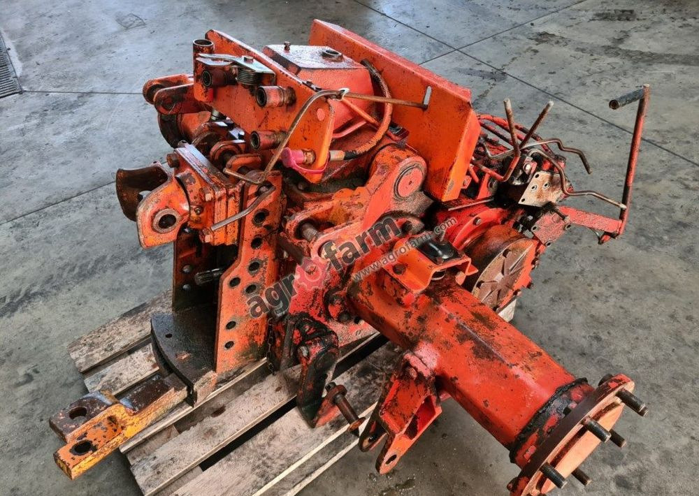 Tylny most Renault 1181-4 7700609078 - Gearbox: picture 4 Tylny most Renault 1181-4 7700609078 - Gearbox: picture 4