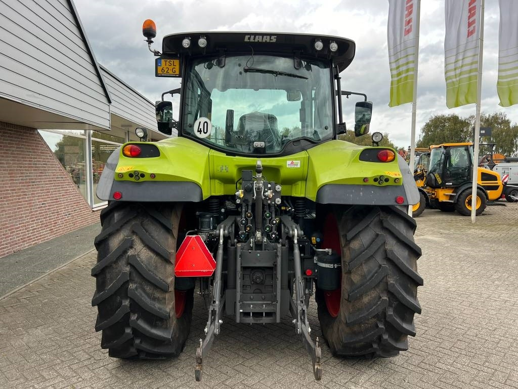 Claas Arion 510 CIS  - Farm tractor: picture 5 Claas Arion 510 CIS  - Farm tractor: picture 5